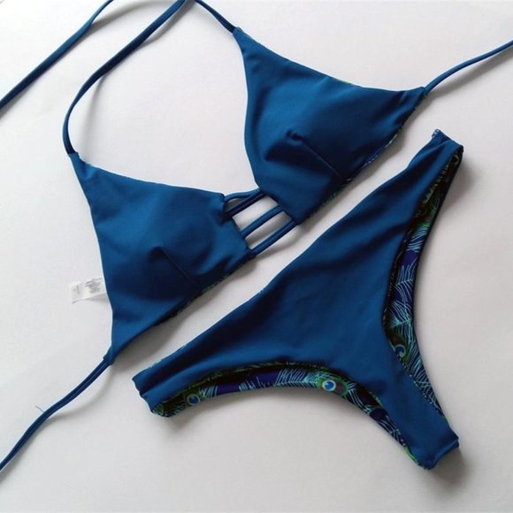 ✨Reversible Peacock Feather Cheeky Thong Bikini ✨ - Picture 4 of 8